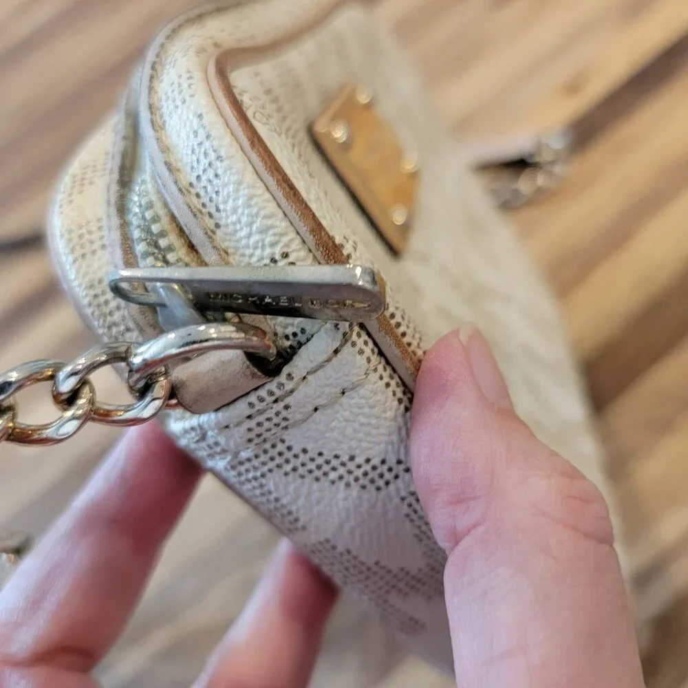 Michael Kors Jet Set Travel Signature Logo Canvas Small Crossbody Vanilla/Acorn - Picture 12 of 16